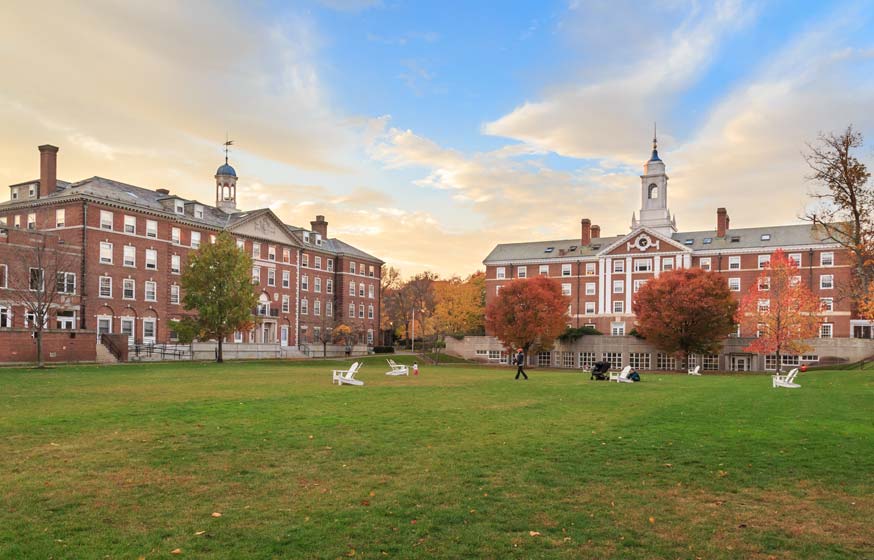 Harvard University Rankings, Campus Information And Costs | UniversityHQ