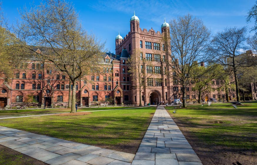 Yale University Rankings, Campus Information and Costs UniversityHQ